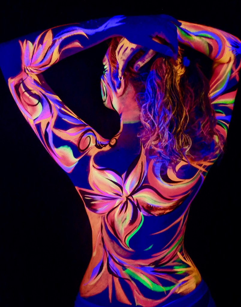 23 Date Night❤️ ideas  body art painting, back painting, skin paint